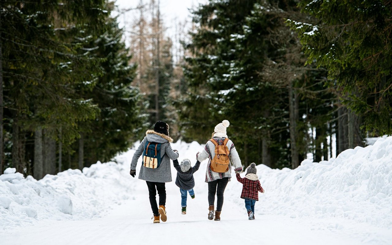 Auch im Winter gibt es einiges zu entdecken. Wer sich nicht auf die Piste traut, kann wandern oder das Museum erkunden. 