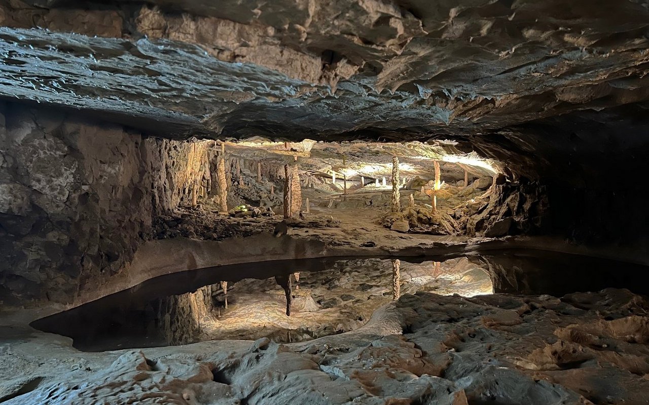 Eine Legende besagt, dass ein Drache die Höhle am Beatenberg bewohnte und die Menschen in der Gegend terrorisierte.