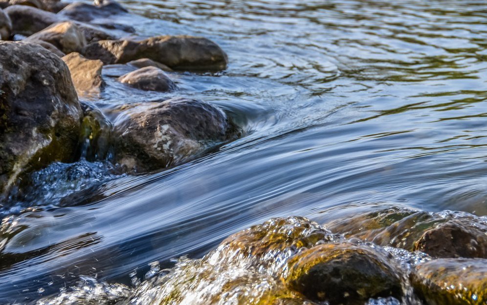 Wasser erzeugt einen wunderbaren Klang und sollte bei der Stadt- und Parkplanung miteinbezogen werden. 
